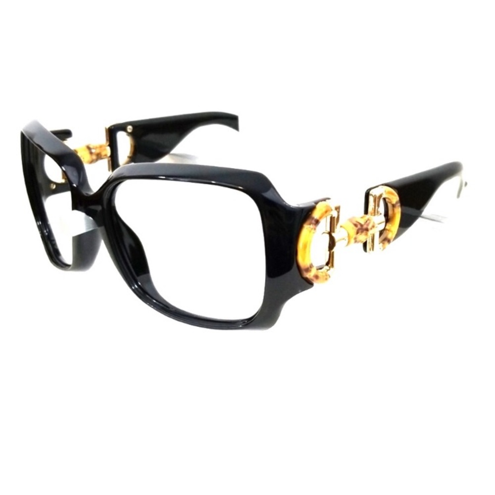 Reselling these great Gucci frames.